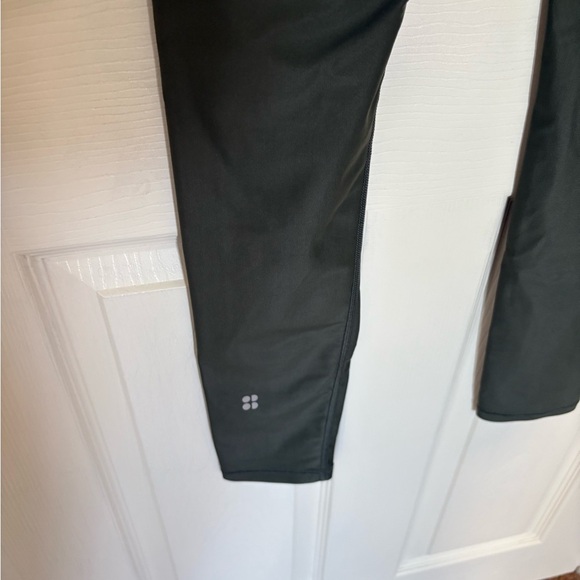 Sweaty Betty High Shine High Waist 7/8 Leggings | Size Small | Olive Green - Picture 12 of 13